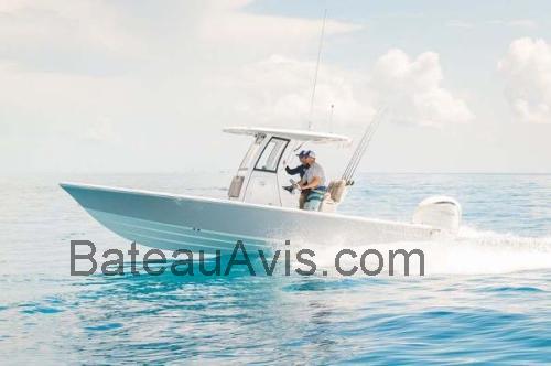 Sportsman Masters 247 Bay Boat fiche technique et avis